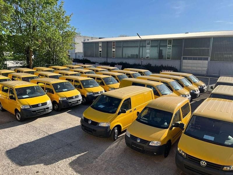 Gelb Gebraucht 2014 VW T5 Van | 10.115 € (Fairer Preis) - Bild 1/4
