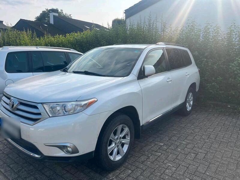 Weiß Gebraucht 2012 Toyota Highlander SUV | 17.000 € - Bild 1/4