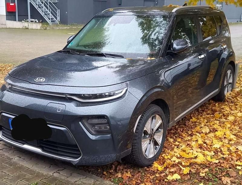Grau Gebraucht 2019 Kia Soul Spirit SUV | 17.495 € (Fairer Preis) - Bild 1/4