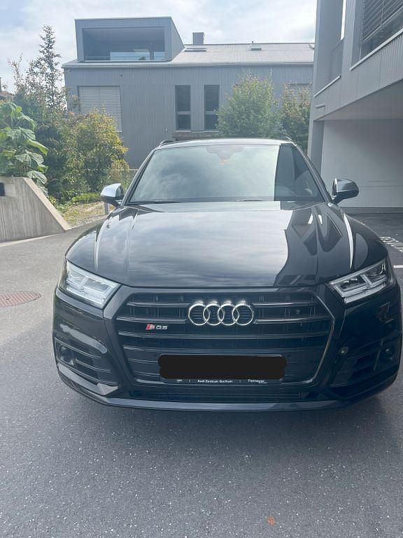Schwarz Gebraucht 2019 Audi SQ5 Exclusive SUV | 39.850 € (Superpreis) - Bild 1/4