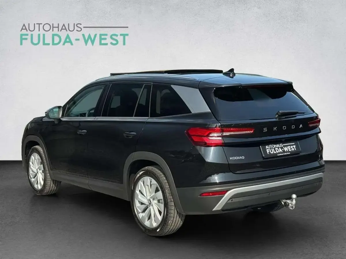 Neu Skoda Kodiaq Selection 150 PS (110 kW) 2026 Schwarz SUV