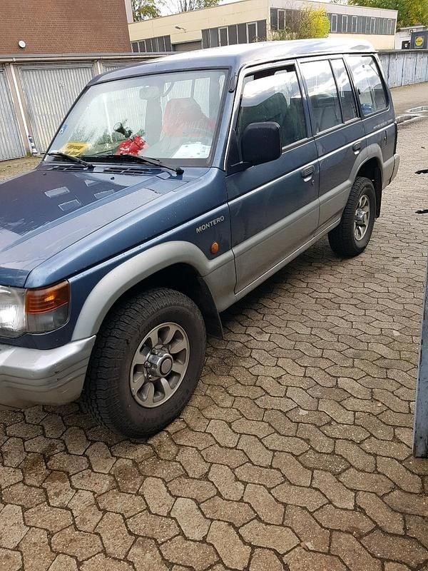 Gebraucht 1992 Mitsubishi Pajero SUV | 10.000 € - Bild 1/4