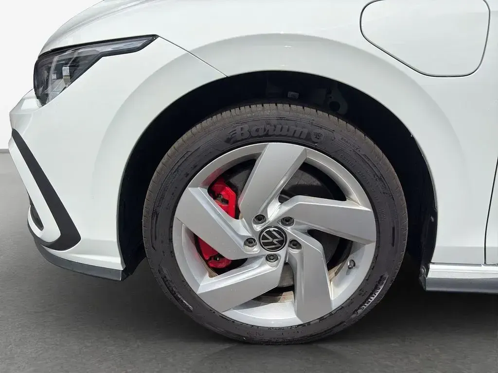 Gebraucht VW Golf VII GTE 245 PS (180 kW) 2021 Weiß Kleinwagen