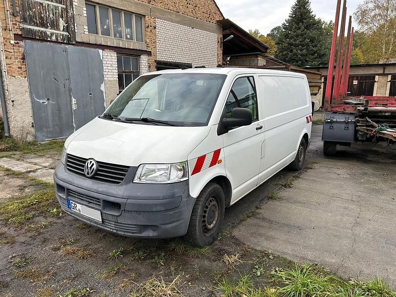Weiß Gebraucht 2006 VW T5 Van | 6.000 € (Guter Preis) - Bild 1/4