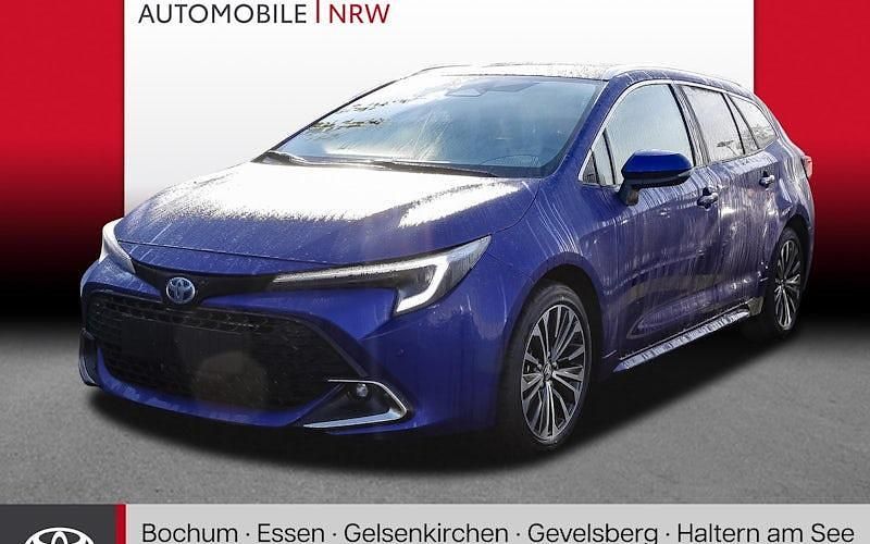 Blau Neu 2024 Toyota Corolla Team Kombi | 33.889 € (Fairer Preis) - Bild 1/4