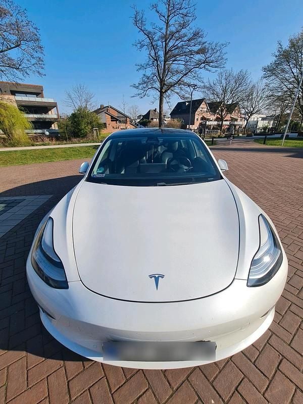 Gebraucht Tesla Model 3 355 kW (483 PS) 2020 Weiß Limousine