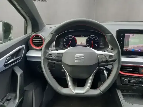 Gebraucht Seat Ibiza FR 110 PS (80 kW) 2024 "candy" weiss Kleinwagen