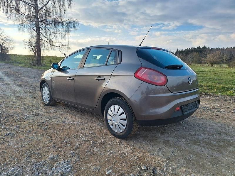 Gebraucht Fiat Bravo Dynamic 90 PS (66 kW) 2007 Kleinwagen