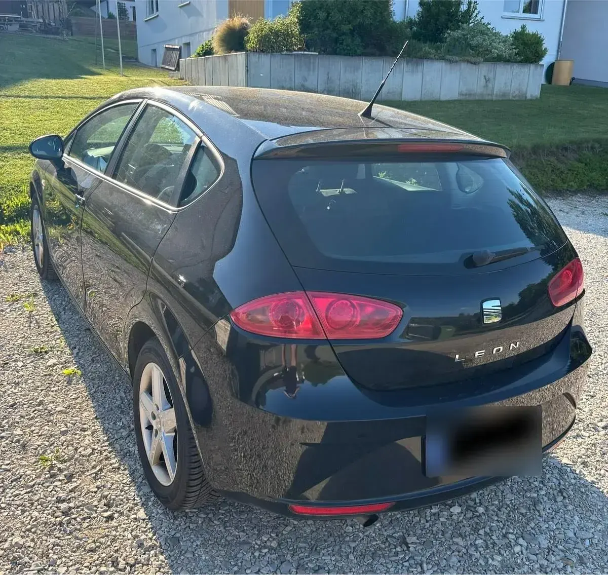Gebraucht Seat Leon 105 PS (77 kW) 2012 Schwarz Limousine