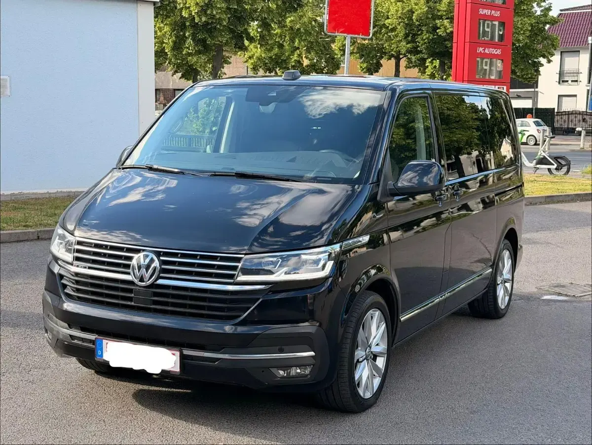 Gebraucht VW Multivan Generation Six 204 PS (150 kW) 2022 Schwarz Van / Kleinbus