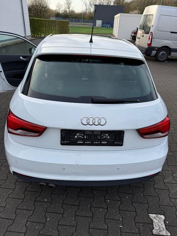 Gebraucht Audi A1 Sportback 125 PS (91 kW) 2016 Weiß Kleinwagen