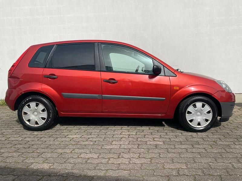 Gebraucht Ford Fiesta S 69 PS (50 kW) 2006 Rot Kleinwagen