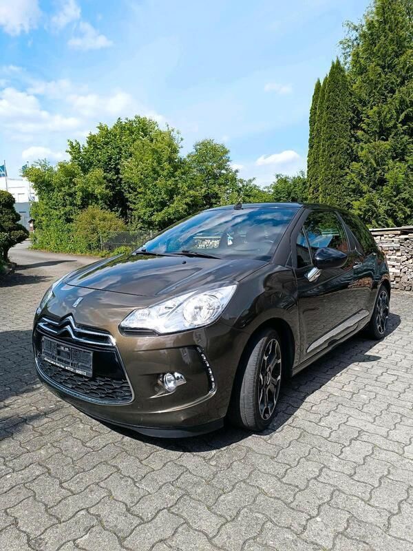 Andere außenfarben Gebraucht 2013 Citroën DS3 Cabriolet Cabrio | 4.400 € (Fairer Preis) - Bild 1/4
