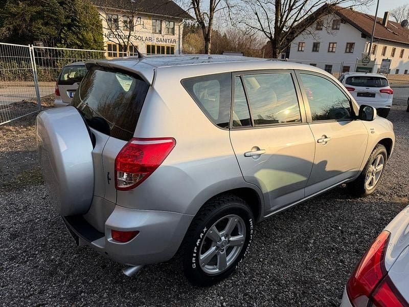 Gebraucht Toyota RAV4 Executive 152 PS (111 kW) 2008 Silber SUV
