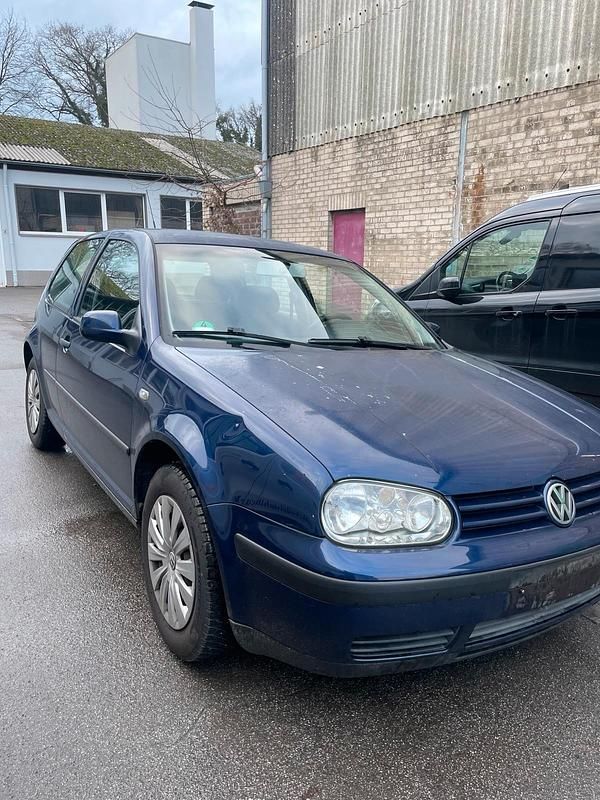 Blau Gebraucht 2003 VW Golf IV Kleinwagen | 790 € (Superpreis) - Bild 1/4