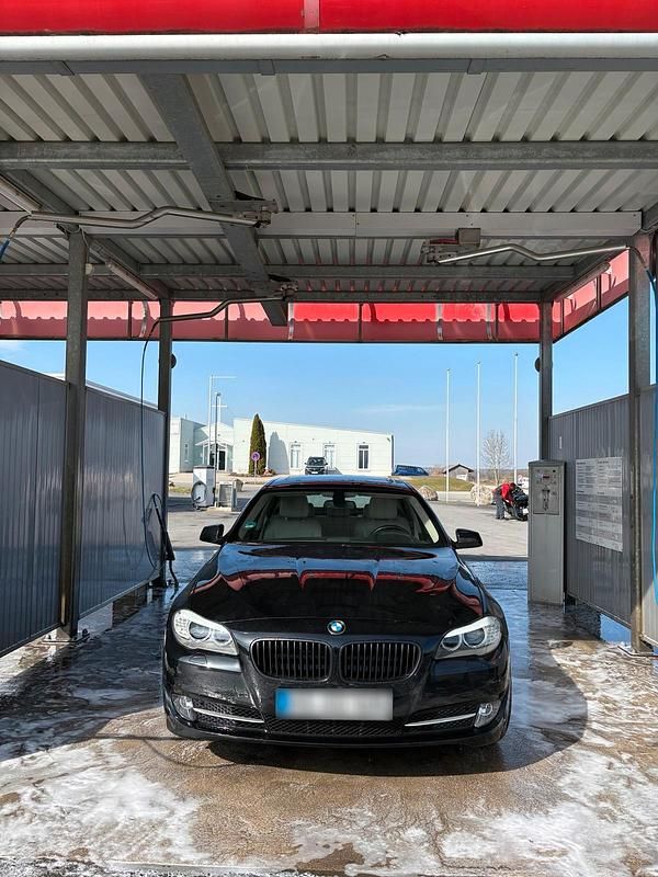 Gebraucht BMW 520 2011 Limousine