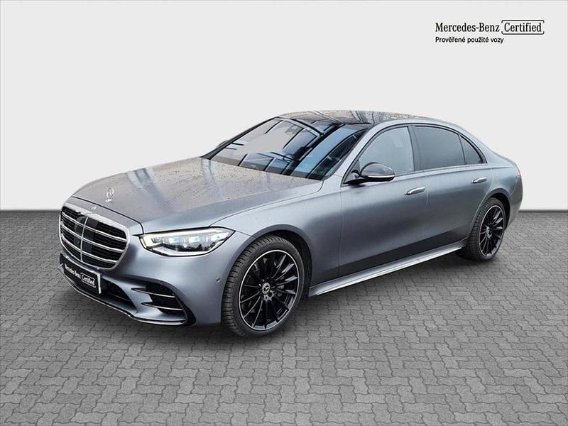 Grau Gebraucht 2023 Mercedes S500 AMG line Limousine | 133.636 € - Bild 1/4