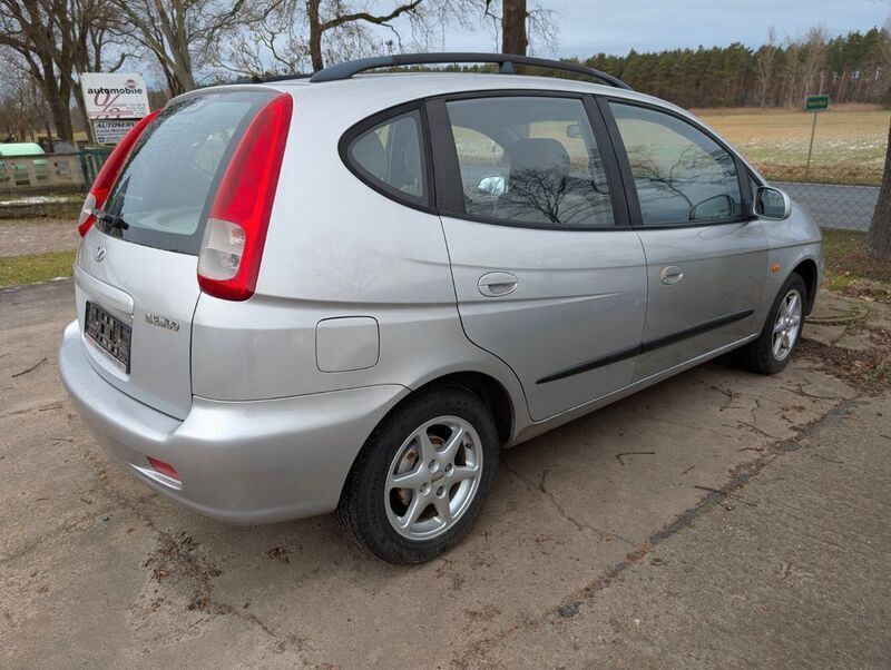 Gebraucht Chevrolet Tacuma 90 PS (66 kW) 2004 Silber Van / Kleinbus