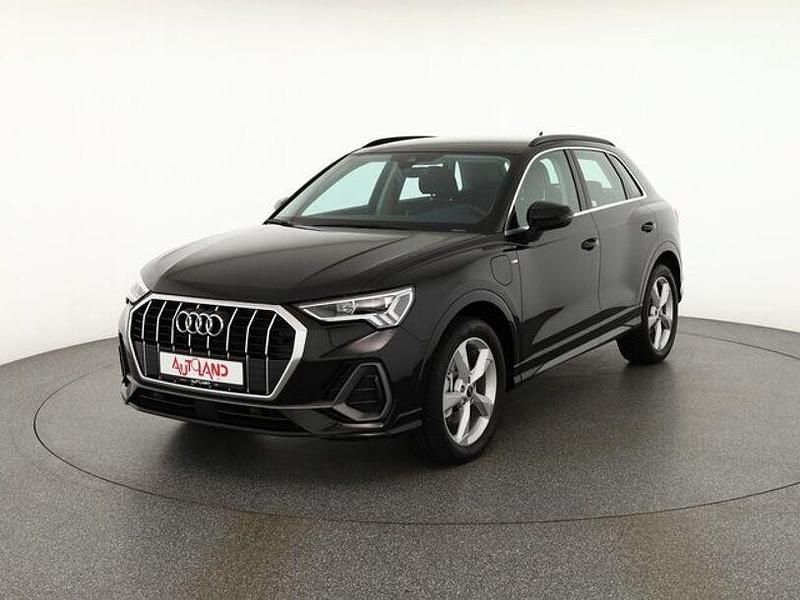 Gebraucht Audi Q3 Ambiente 245 PS (180 kW) 2022 Andere SUV