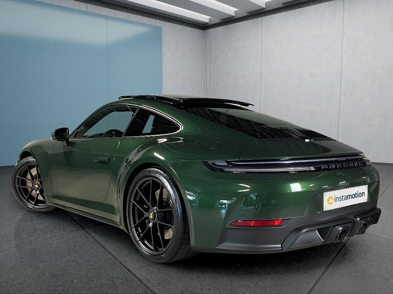 Neu Porsche 911 541 PS (397 kW) 2025 Grün Coupé