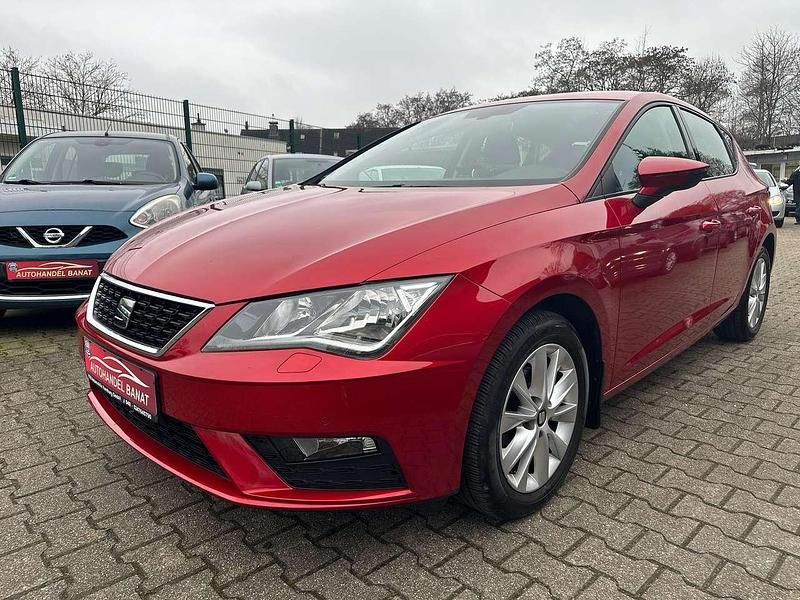 "desire" rot Gebraucht 2018 Seat Leon Style Kleinwagen | 13.799 € (Fairer Preis) - Bild 1/3