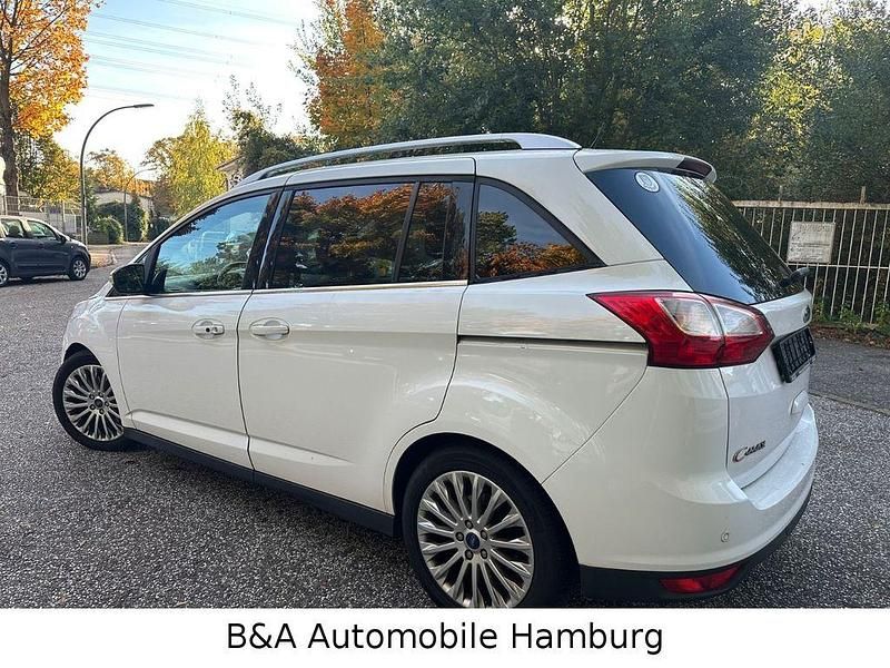 Gebraucht Ford Grand C-Max Titanium 150 PS (110 kW) 2011 Weiß Van / Kleinbus