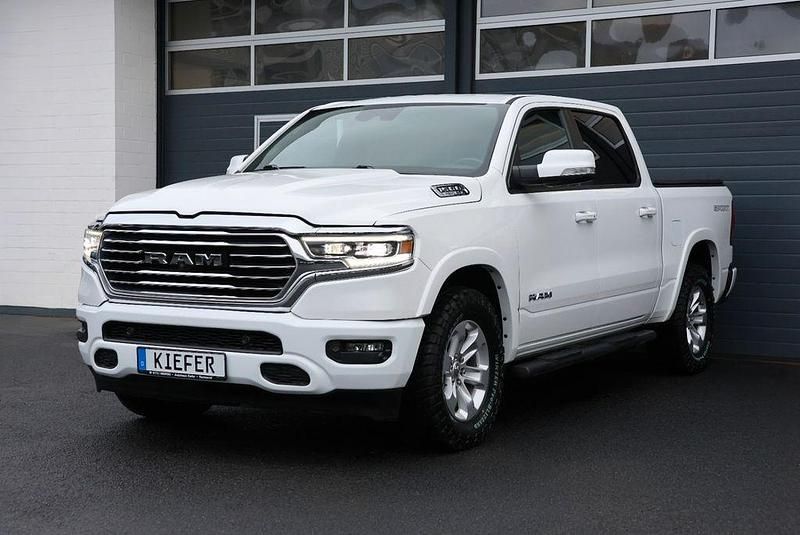 Gebraucht Dodge Ram 396 PS (291 kW) 2021 Weiß Abholung