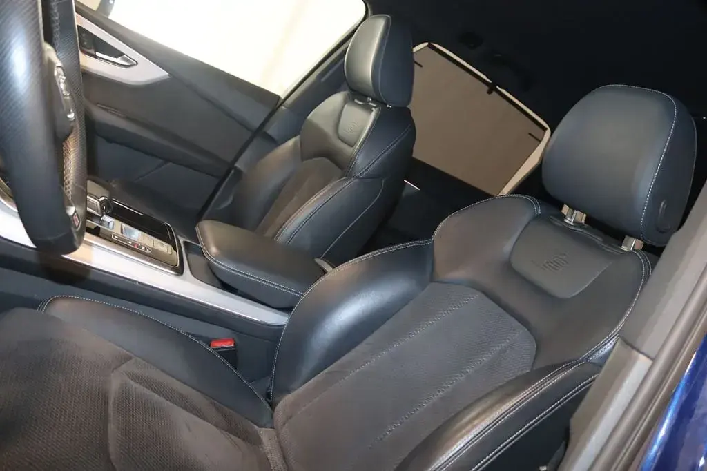 Gebraucht Audi SQ7 Sport 507 PS (372 kW) 2021 Blau SUV