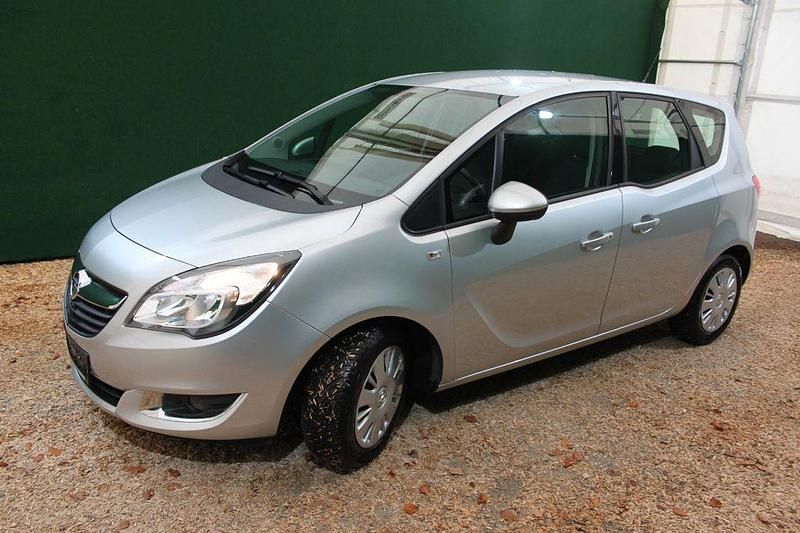Gebraucht Opel Meriva 120 PS (88 kW) 2016 Argon silber/ice silver (m2) Van / Kleinbus