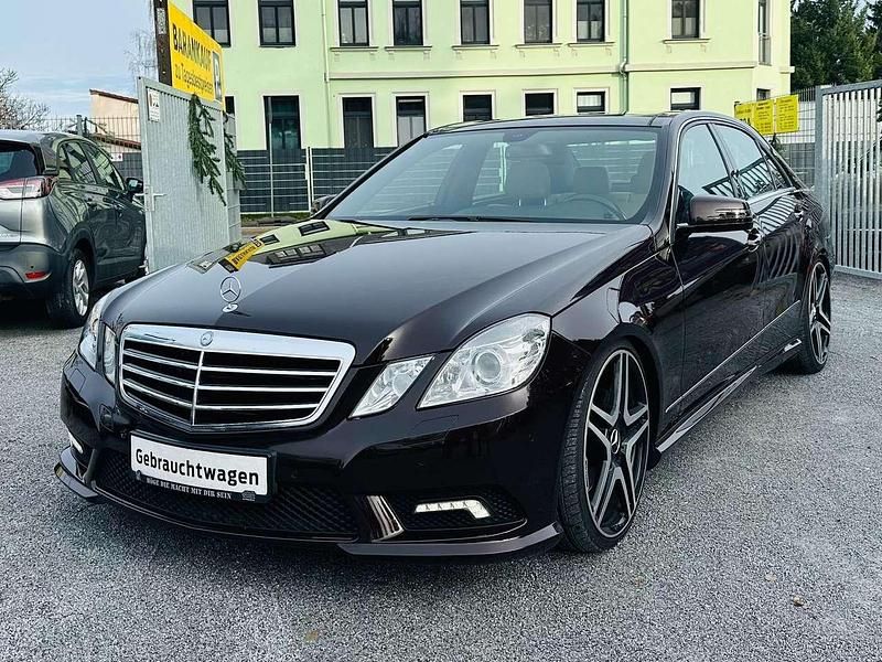 Gebraucht Mercedes E500 387 PS (284 kW) 2010 Cupritbraun  metalliclack Limousine