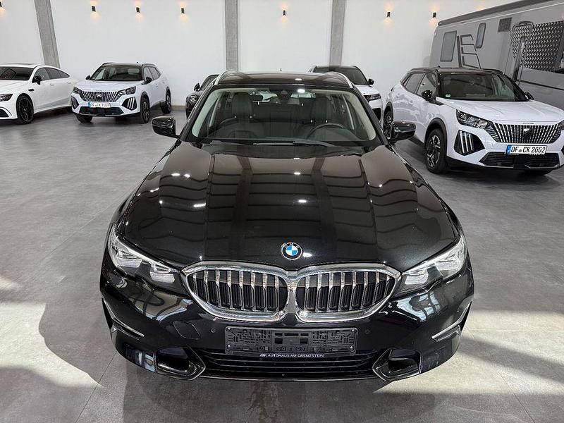 Gebraucht BMW 320 Luxury Line 184 PS (135 kW) 2020 Schwarz Kombi