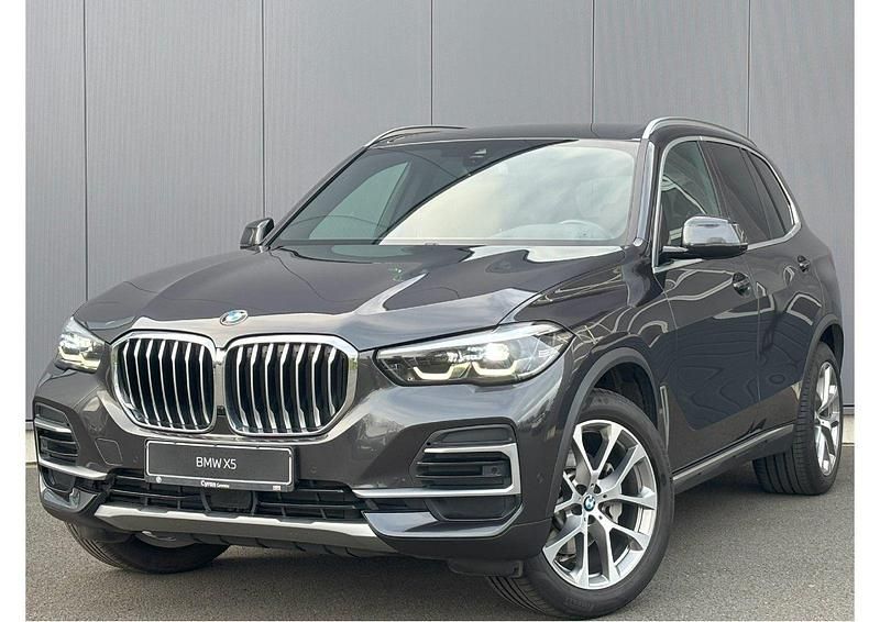Gebraucht BMW X5 Efficient Dynamics 231 PS (169 kW) 2022 Schwarz SUV