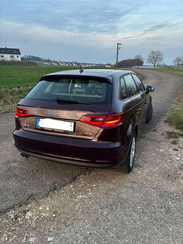 Gebraucht Audi A3 Sportback 125 PS (91 kW) 2014 Kleinwagen