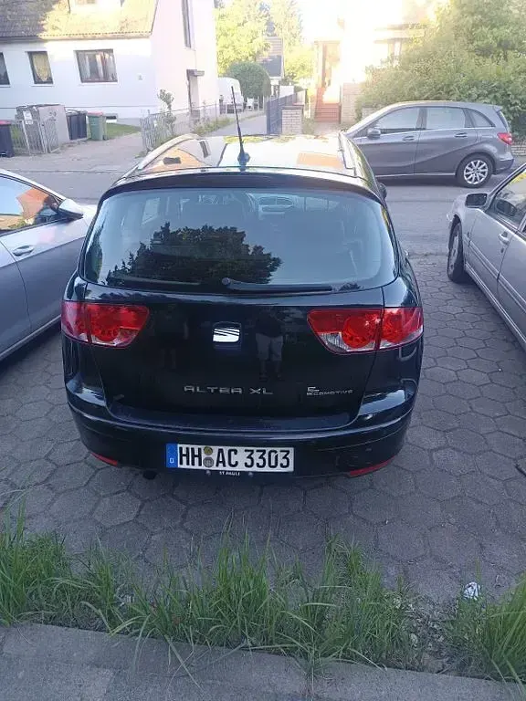 Gebraucht Seat Altea Copa 105 PS (77 kW) 2012 Schwarz SUV