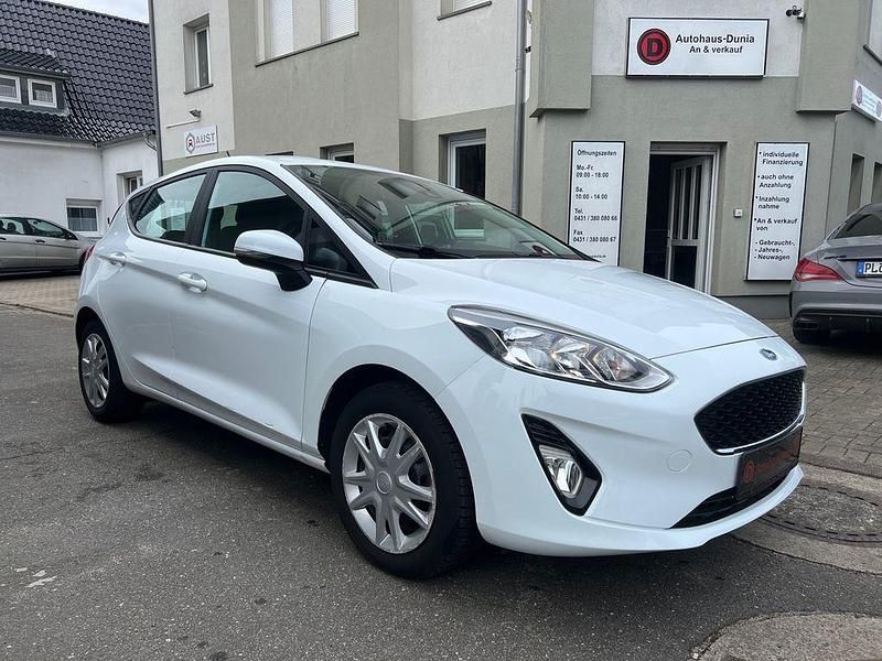 Weiß Gebraucht 2019 Ford Fiesta Cool & Connect Kleinwagen | 10.900 € (Fairer Preis) - Bild 1/4