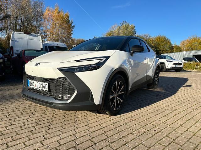 Gebraucht 2025 Toyota C-HR Team SUV | 30.990 € (Superpreis) - Bild 1/4