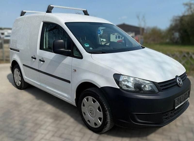 Second-hand VW Caddy 102 CP (75 kW) 2012 Alb Monovolum