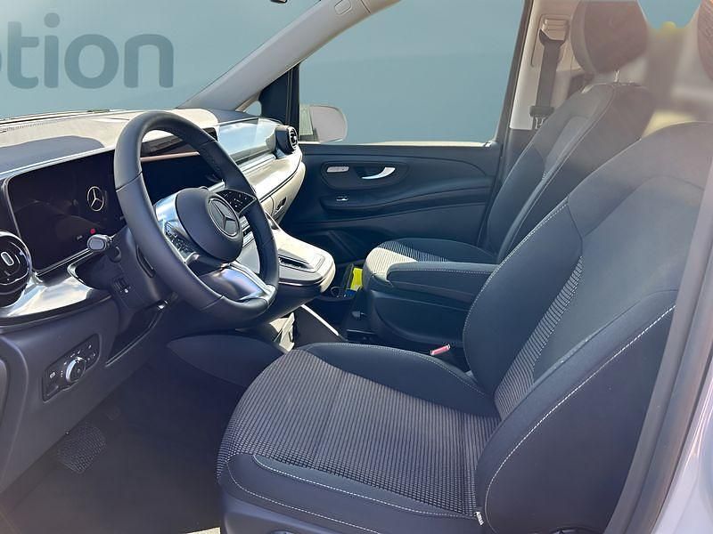 Gebraucht Mercedes V250 190 PS (139 kW) 2025 Grau Van / Kleinbus