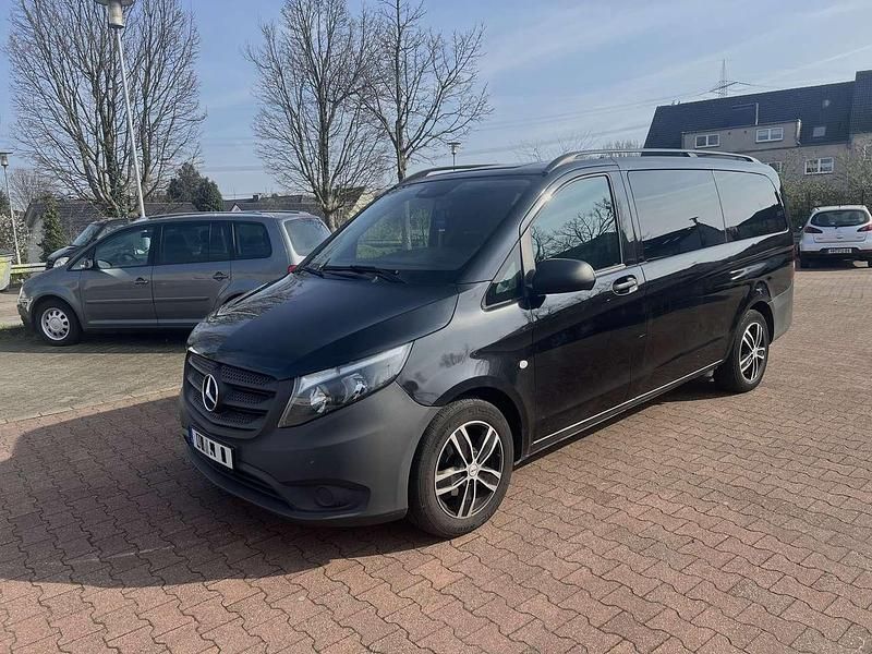 Gebraucht Mercedes Vito 163 PS (119 kW) 2016 Schwarz Van