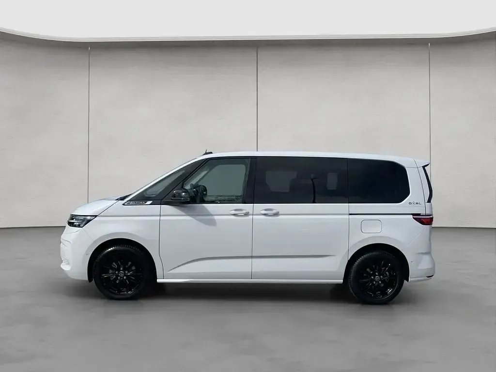 Gebraucht VW Multivan Goal 150 PS (110 kW) 2026 Candyweiß Van / Kleinbus