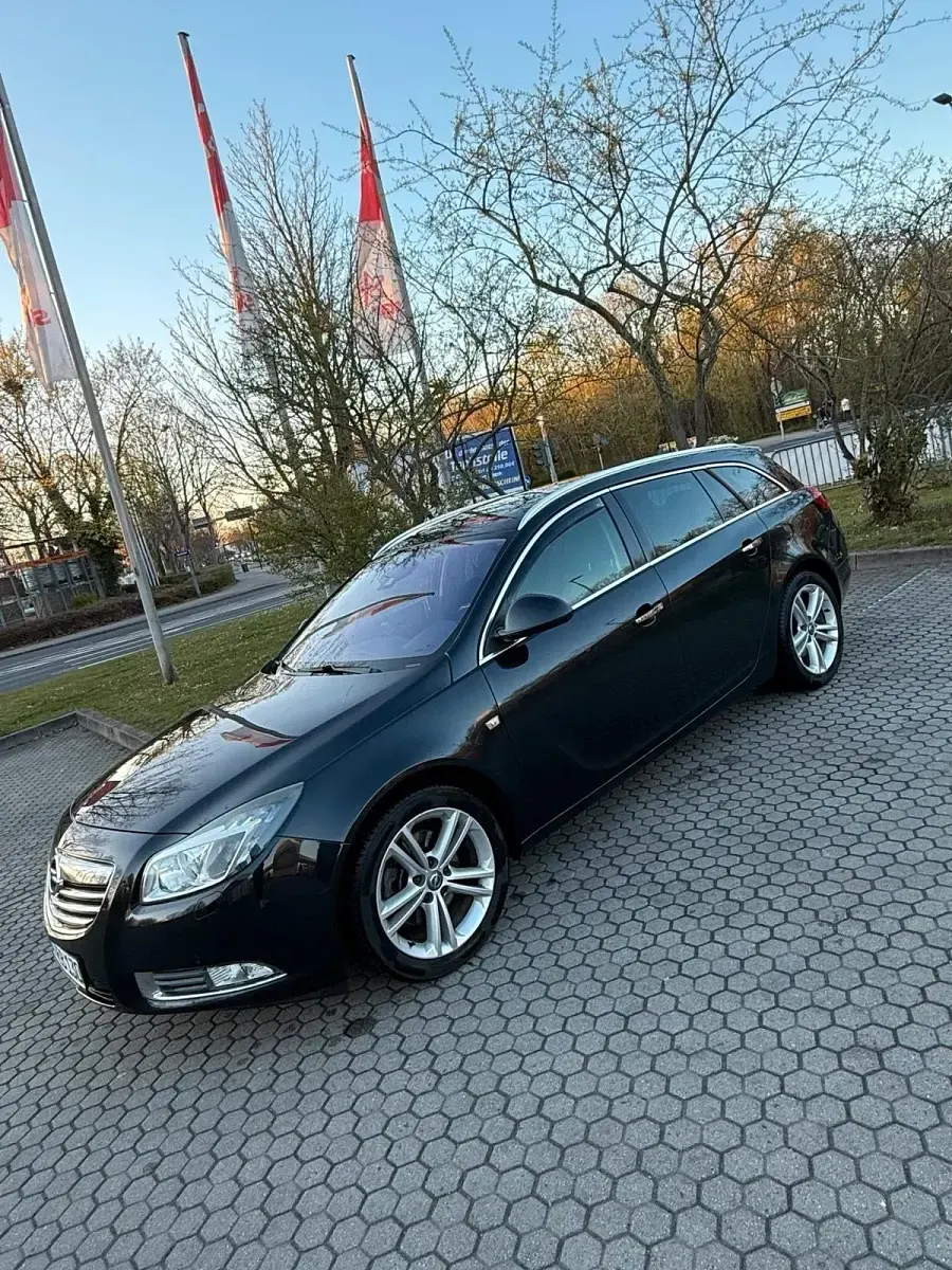 Brugt Opel Insignia 220 HK (161 kW) 2012 Sort Stationcar