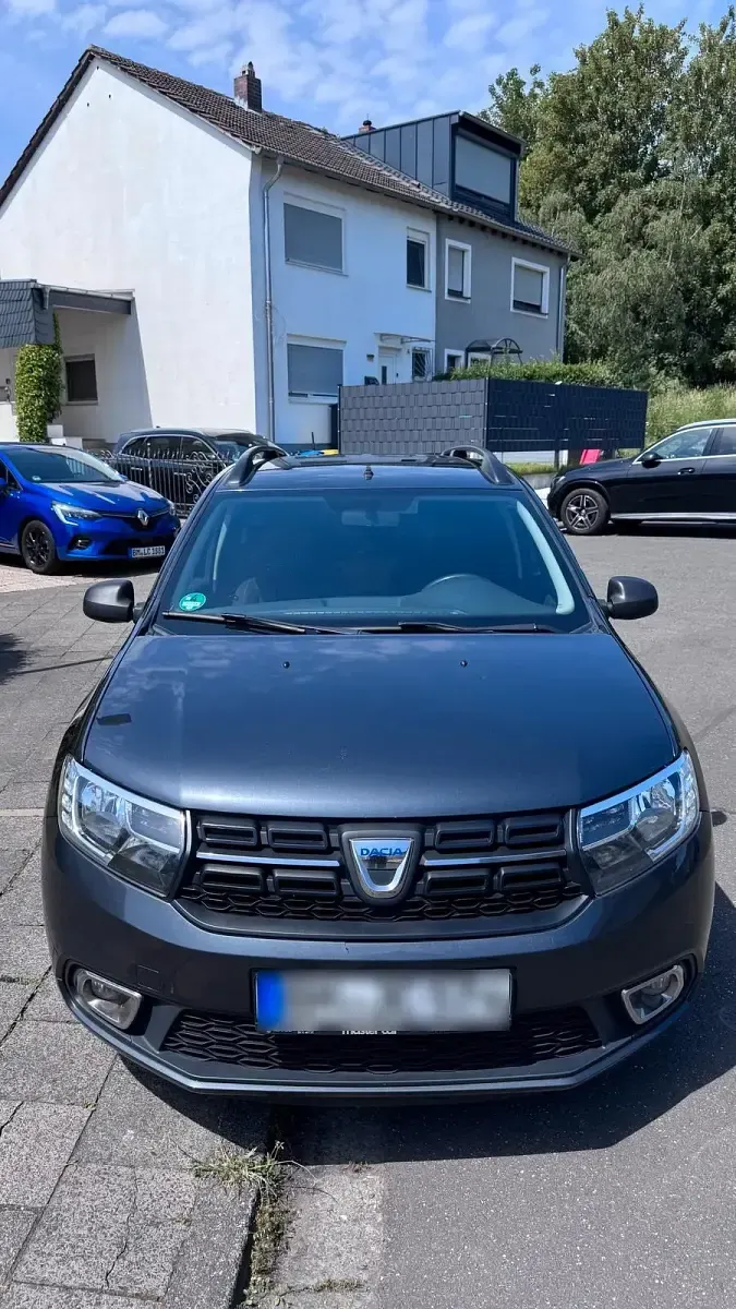 Gebraucht Dacia Logan 90 PS (66 kW) 2018 Grau Kombi