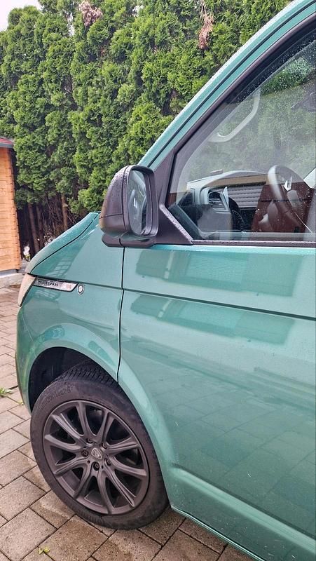 Grün Gebraucht 2020 VW T6.1 Van | 39.999 € (Fairer Preis) - Bild 1/4