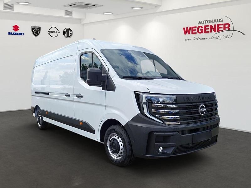 Gebraucht Nissan Interstar N-Connecta 150 PS (110 kW) 2025 Weiß Van