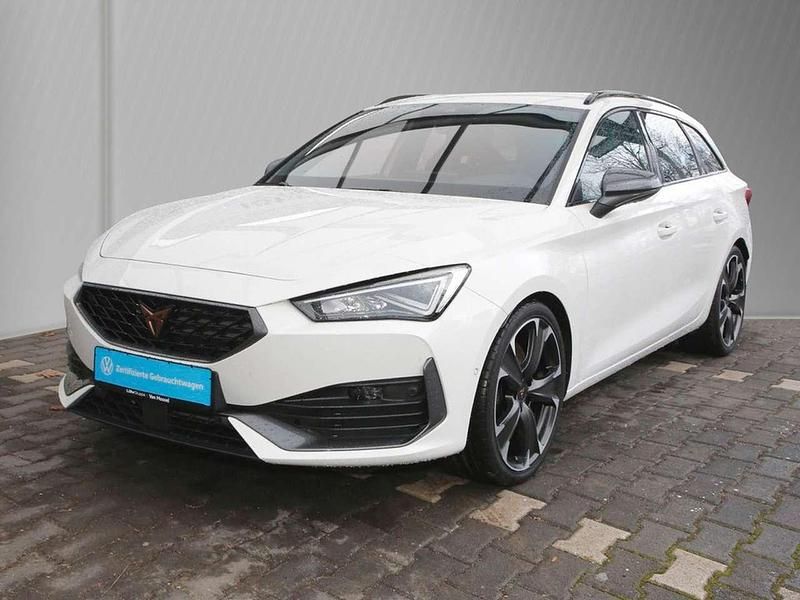Gebraucht Cupra Leon VZ1 245 PS (180 kW) 2024 "candy" weiss Kombi
