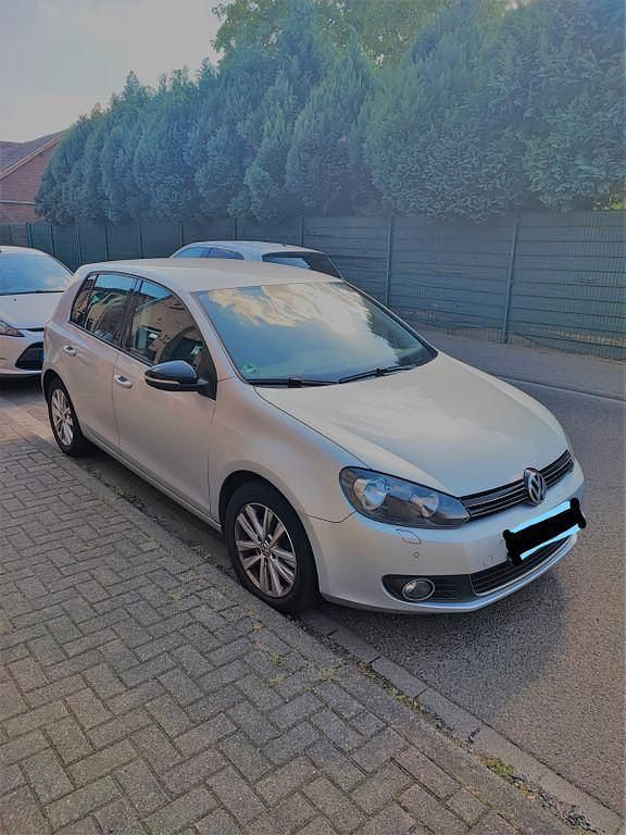 Grau Gebraucht 2011 VW Golf VI Style Limousine | 4.700 € (Fairer Preis) - Bild 1/4