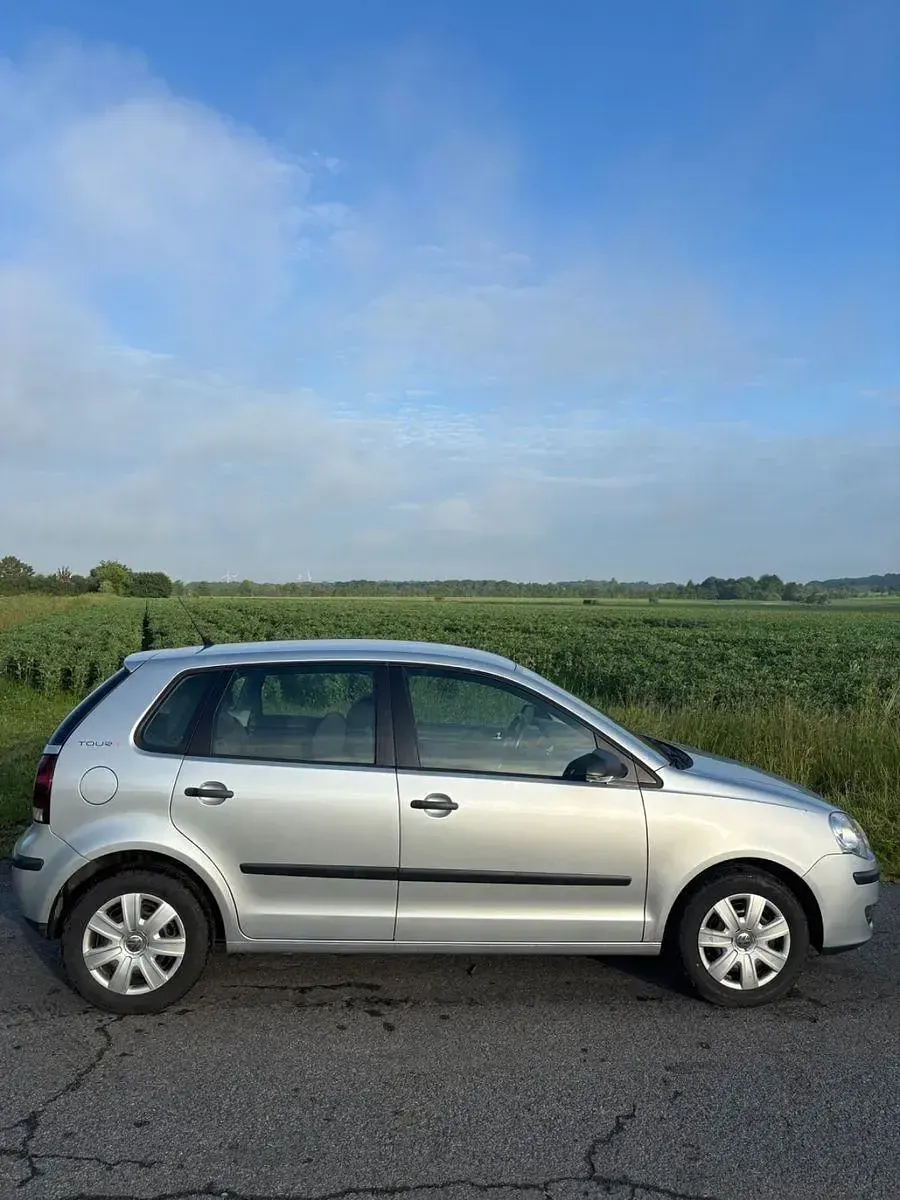 Gebraucht VW Polo 64 PS (47 kW) 2007 Silber Kleinwagen