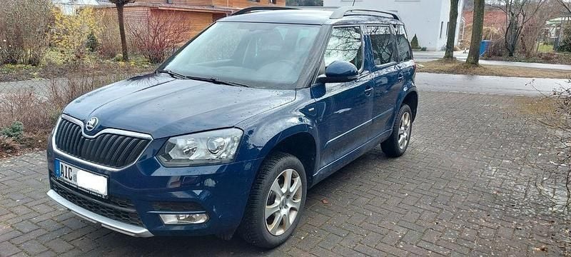 Gebraucht Skoda Yeti Joy 125 PS (91 kW) 2016 Blau SUV