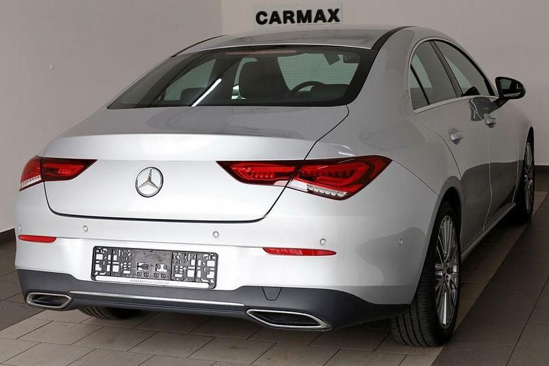 Gebraucht Mercedes CLA220 190 PS (139 kW) 2021 Silber Limousine