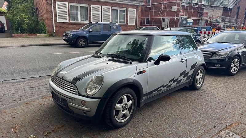 Silber Gebraucht 2002 Mini Cooper Kleinwagen | 1.950 € - Bild 1/4